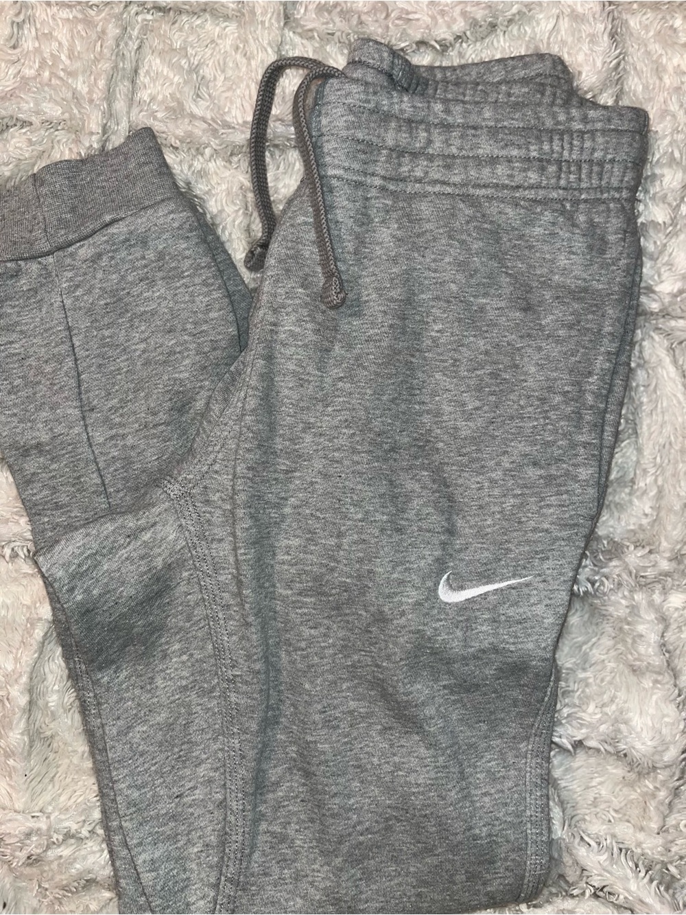 Nike gray men’s Dri-FIT Sweat Joggers with White Swoosh | size s